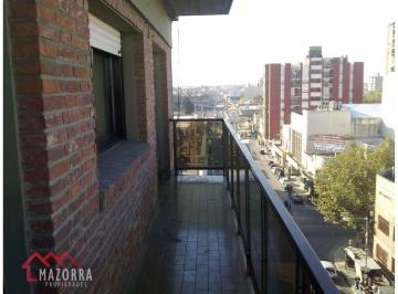 Departamento · 75m² · 3 Ambientes · Departamento en Venta - Caseros Centro