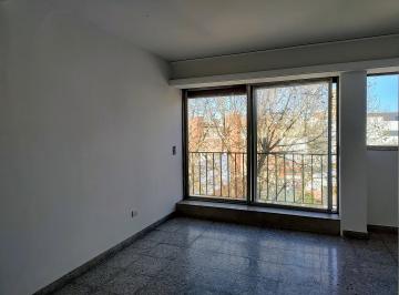 Departamento de 4 ambientes, Villa Devoto · Asuncion 4489 - 4º Piso - Dos Plantas - Cochera y Baulera * a Refaccionar