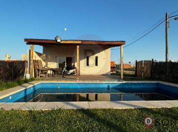 Casa · 50m² · 3 Ambientes · 1 Cochera · Casa en Barrio El Porvenir - Canning
