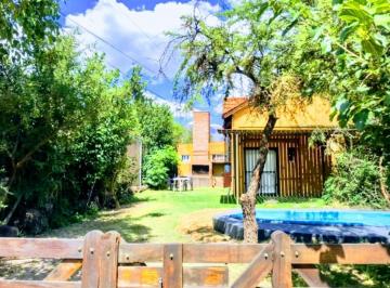 Casa · 45m² · 3 Ambientes · 1 Cochera · Casa Céntrica con Piscina! Merlo San Luis