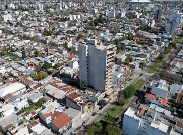 Departamento · 115m² · 5 Ambientes · Departamento de Pozo en Venta 3 Dorm. 3 Baños Balcón 115 m 2 Totales - La Plata