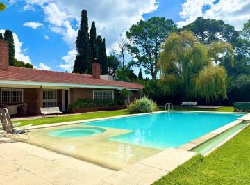 Casa · 2400m² · 6 Ambientes · 2 Cocheras · Alquiler Temporario Cotos Roldan