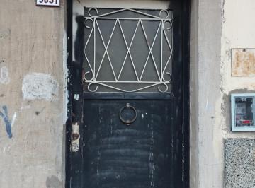 PH de 3 ambientes, La Matanza · PH de 3 Ambientes en Primer Piso por Pasillo a Refaccionar
