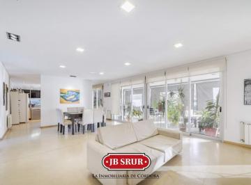 Casa · 450m² · 7 Ambientes · 4 Cocheras · Casa en Venta de 3 Dorm. en Piedras Blancas (Quintas de Flores)