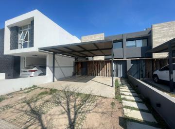 Foto · Green Ville 2 Casa Duplex en Alquiler 3 Dorm.