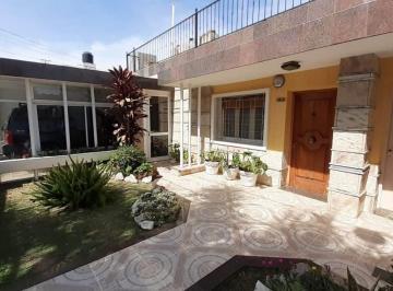 Foto · Casa de Tres Dorm. en Residencial América