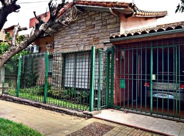 RAL-RAL-206_2 · Casa 3 Ambientes. | Lamadrid Al 700