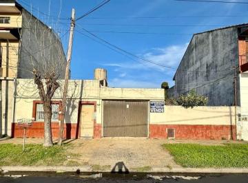 Casa de 4 ambientes, Avellaneda · Casa 4 Amb con Patio