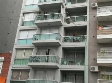 Departamento de 2 ambientes, Villa Urquiza · Alquiler Departamento 2 Ambientes Al Frente Cochera Cubierta · Villa Urquiza