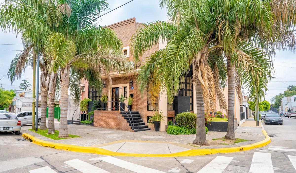 Barrio Naon, Ercilla al 7600