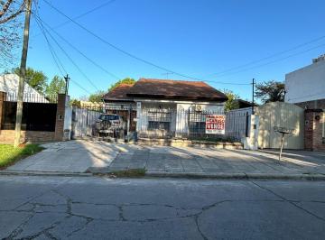 Casa de 3 ambientes, San Miguel · Hermoso Chalet en Bella Vista a La Venta
