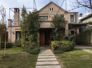 Casa de 6 ambientes, Villa Nueva · Club de Campo Mendoza