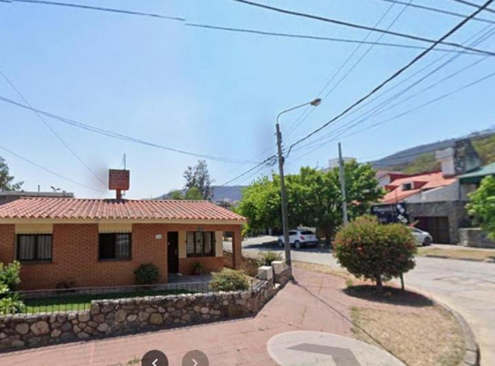 Casa · 150m² · 4 Ambientes · 2 Cocheras