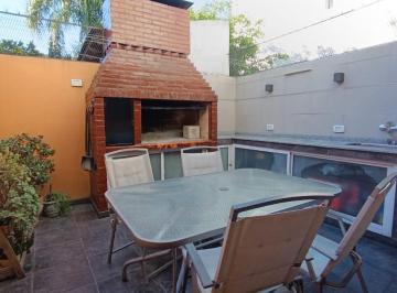 PH · 67m² · 3 Ambientes · 1 Cochera · PH en Moron Sur