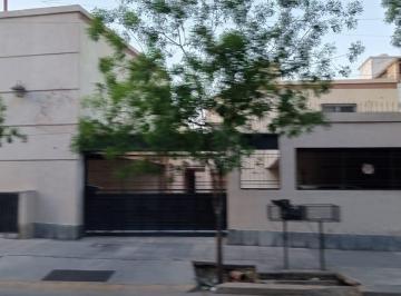 Departamento de 4 ambientes, Ciudad de Mendoza · Alquilamos Depto en Ciudad