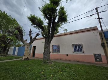 Casa · 85m² · 2 Dormitorios · 17 Entre 521 y 522