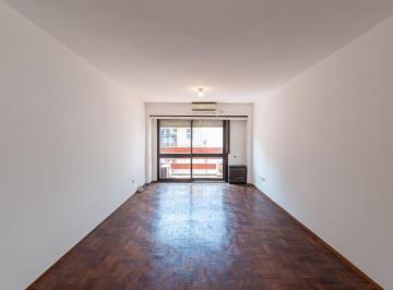 Departamento · 138m² · 6 Ambientes · 1 Cochera · Venta Departamento 3 Dorm. Centro