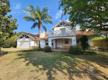 Casa · 338m² · 10 Ambientes · 2 Cocheras · Venta - Casa de Cuatro Dorm. con Cochera y Pileta - Country La Paloma - Villa Allende
