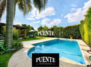 Casa · 250m² · 5 Ambientes · Casa en Campos de Echeverria