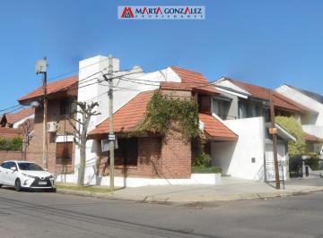 PH · 125m² · 5 Ambientes · 1 Cochera · Villa Sarmiento Cinco Ambientes Fondo Libre Cochera Cubierta
