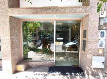 Departamento de 1 ambiente, Vicente López · Apto Credito Bancario. Monoambiente Exc Ubicación. Florida. Vicente López