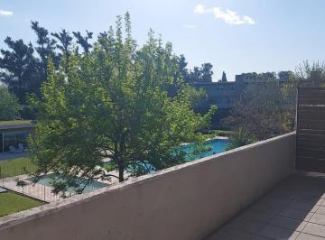 Departamento · 81m² · 3 Ambientes · 1 Cochera · Departamento en Bosque Alto