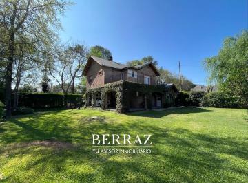 Casa · 158m² · 5 Ambientes · 2 Cocheras · Casa Venta Montecarlo Lote 595,50 m² Pilar