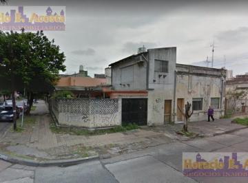 Casa · 120m² · 4 Ambientes · 1 Cochera · Casa - General San Martin
