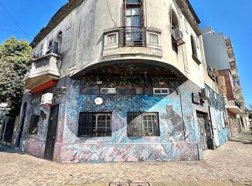 Casa de 7 ambientes, La Paternal · Casa con Patio y Tres Terrazas!
