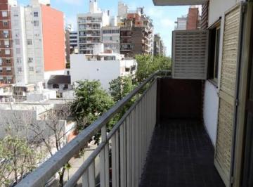 Departamento · 70m² · 5 Ambientes · Salta 1990