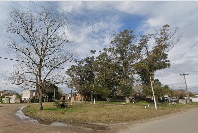 Lote con salida a 3 calles