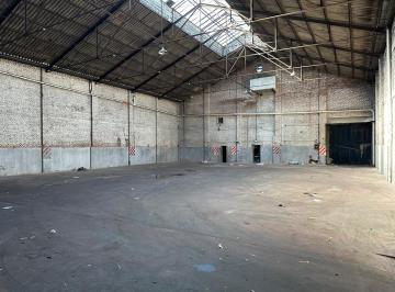 Depósito · 750m² · Venta Depósito de 750 m² Cubiertos en Sarandi
