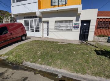 Casa · 120m² · 7 Ambientes · 1 Cochera · Casa en Venta en Gregorio de Laferrere
