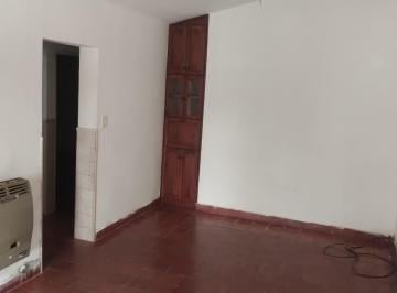 Casa · 100m² · 4 Ambientes · 1 Cochera · Casa 3 Dorm. con Garage y Patio - San Francisco