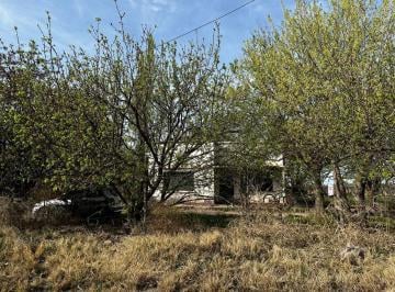 Terreno · 200m² · 3 Ambientes · 1 Cochera · Finca con Produccion de Alfalfa y Vivienda