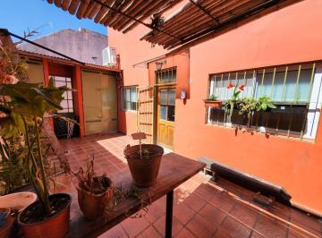 PH · 104m² · 4 Ambientes · Venta PH de 2 Dorm. con Patio y Gran Terraza en Beccar - Vias a Libertador