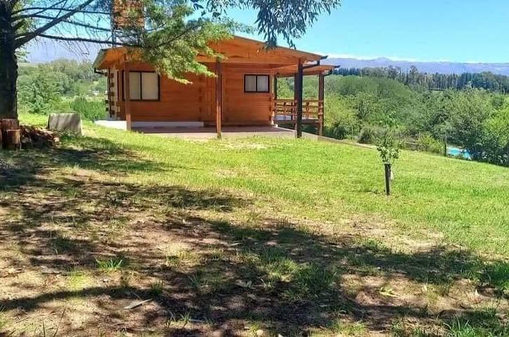 Casa · 107m² · 4 Ambientes · 2 Cocheras