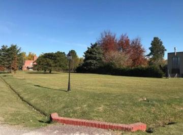 Terreno · 1700m² · Gnn. Venta Lote en Haras del Sol, Pilar.