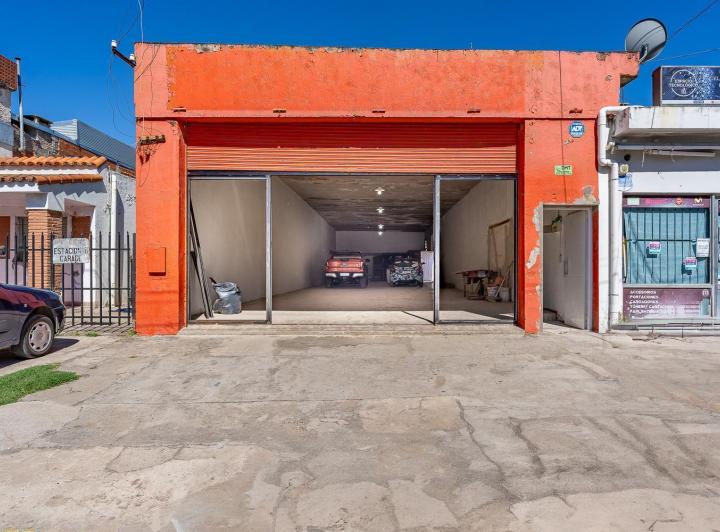 Local comercial · 205m² · 1 Ambiente