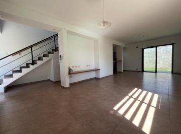 Departamento · 85m² · 4 Ambientes · 2 Cocheras · 137 y 501 - Departamento con Cochera y Patio