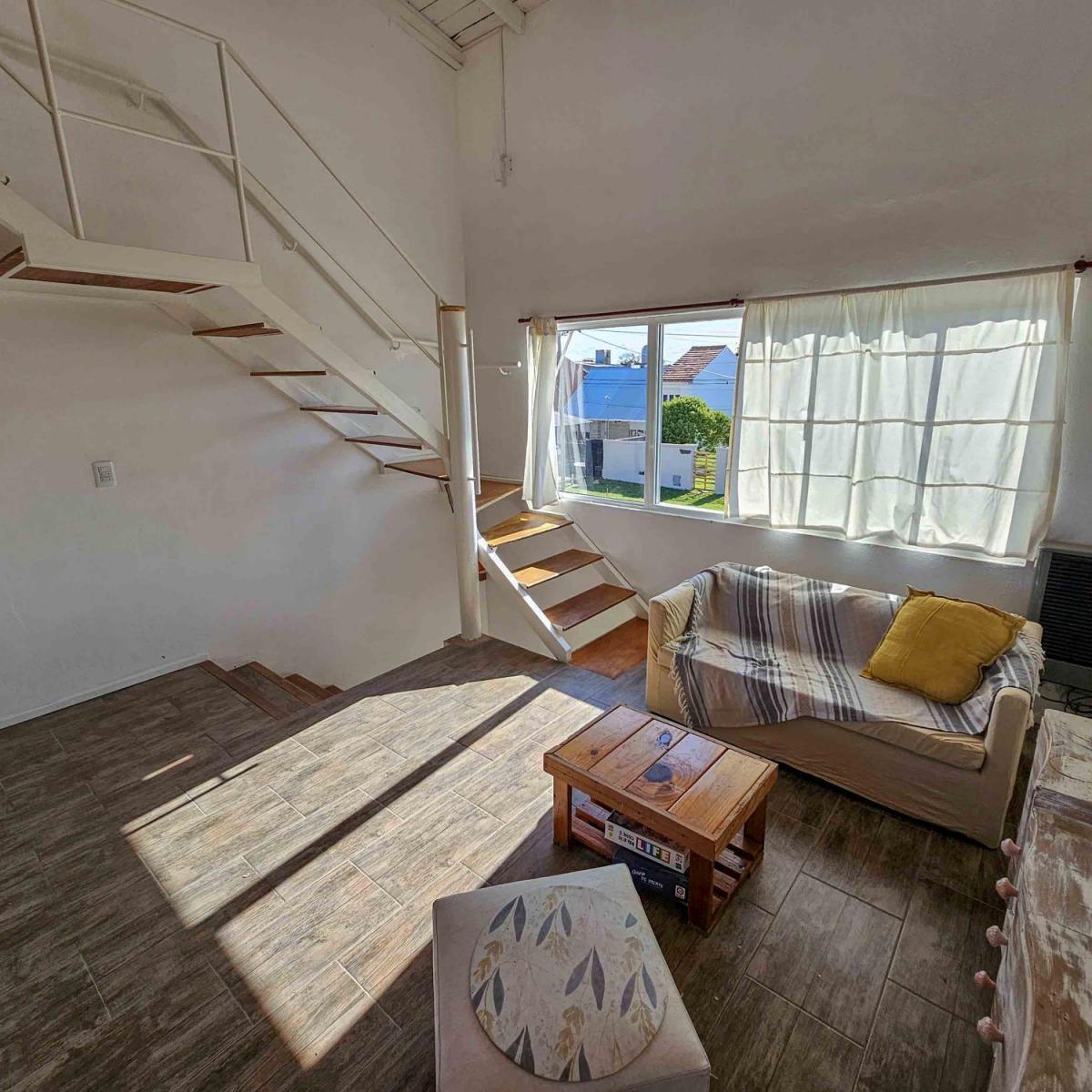 Alquiler de 24 Meses - Dúplex 2amb c/ escritorio o segundo dormitorio