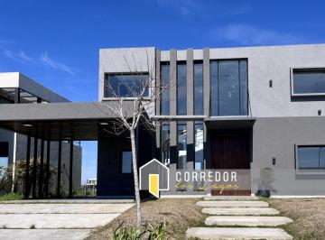 Casa · 428m² · 7 Ambientes · 2 Cocheras · Casa en Venta, Puertos, Barrio Costas, Lote Al 100