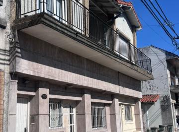 Casa de 12 ambientes, San Isidro · Venta en Block - 4 Unidades en Villa Adelina