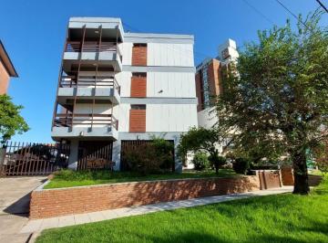 Departamento · 143m² · 5 Ambientes · 1 Cochera · Departamento - Venta - Villa Gesell - 5 Ambientes - Gas Natural - Cochera