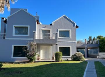 Casa de 6 ambientes, Córdoba · Vendo Casa de 5 Dorm con Pileta en El Rocio Valle Escondido