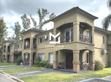 Casa · 160m² · 4 Ambientes · 1 Cochera · Duplex en Barrio Cerrado Altos del Sol