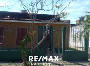 Casa · 85m² · 3 Ambientes · Venta Casa 3 Ambientes Barrio Juan B. Alberdi Rcia