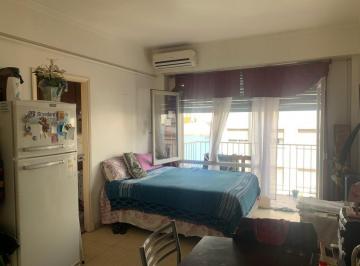 Departamento · 27m² · 1 Ambiente · Venta Ambiente Al Frente Rivadavia y Cordoba