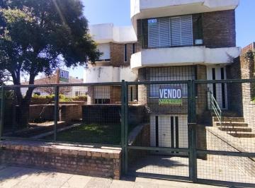 Casa , San Lorenzo · Vendo 2 Propiedades: Casa en P/b y Departamento en P/a