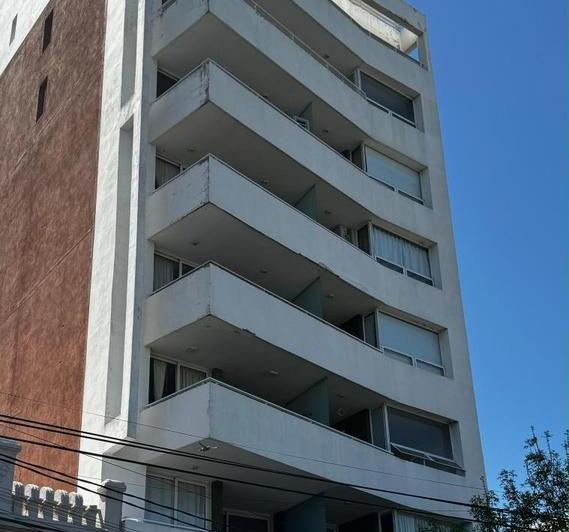 Departamento · 155ha · 8 Ambientes